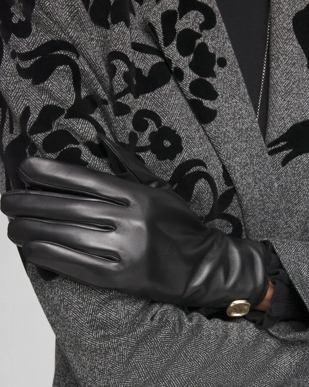 Store Embellished Leather Gloves Cold Weather Accessories