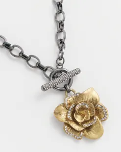 Fashion Pavé Brass Flower Pendant Necklace Necklaces